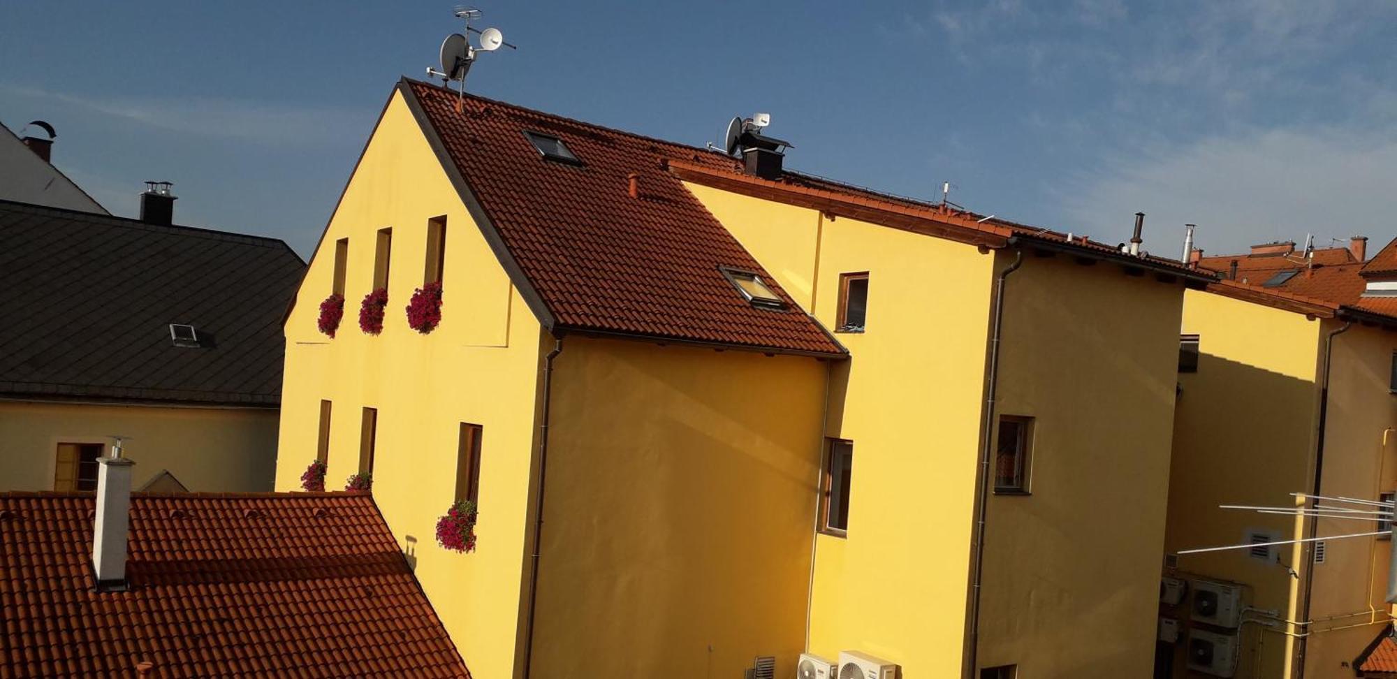 U Namesti Apartment